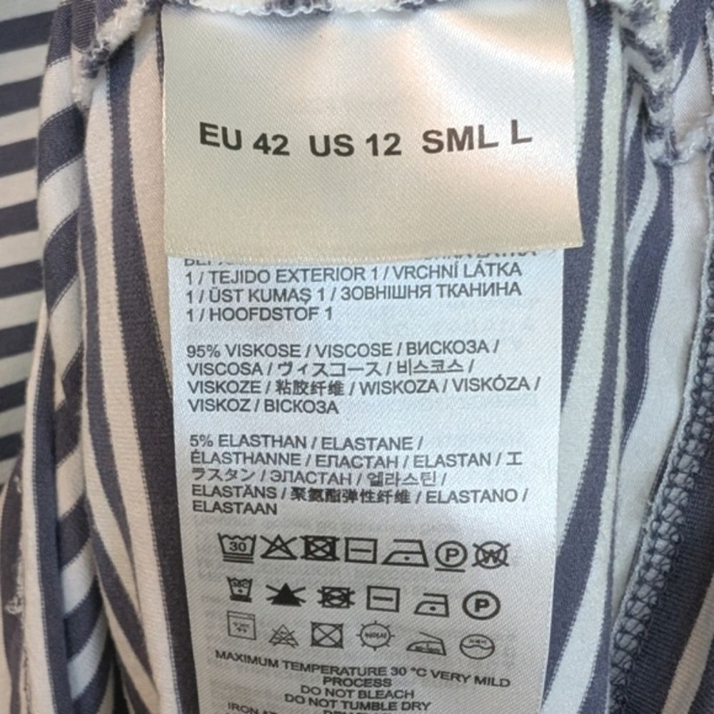 Bogner Striped 3/4 Sleeve Stretch Top Blue White 12 - Picture 5 of 9